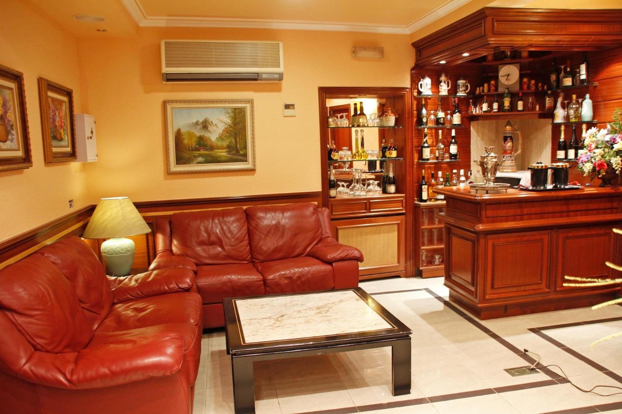Hostal Victoria III Μαδρίτη Εξωτερικό φωτογραφία