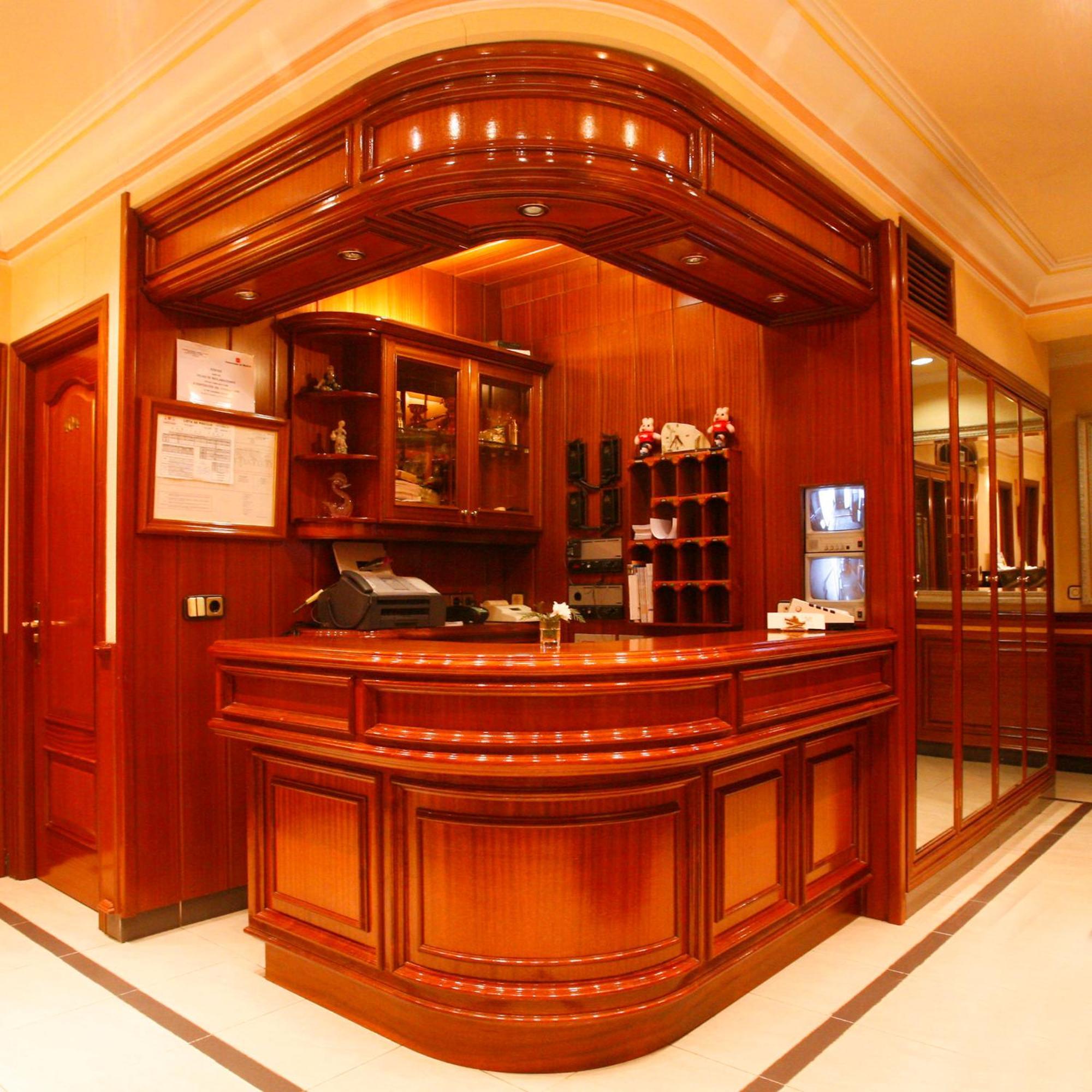Hostal Victoria III Μαδρίτη Εξωτερικό φωτογραφία